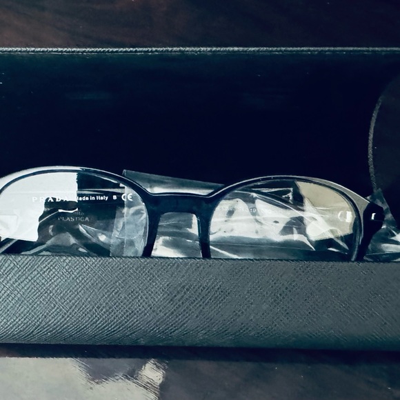 PRADA 13WV Eyeglasses - Picture 4 of 7
